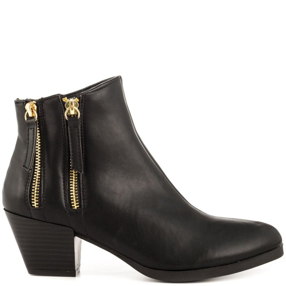 NIB Unlisted Rebel Way Black Ankle Boots Chunky Heel Size 9.5 MSRP $69